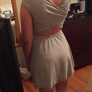 BRANDY MELVILLE DRESS
